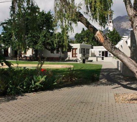 The Village Guesthouse Сирес Экстерьер фото